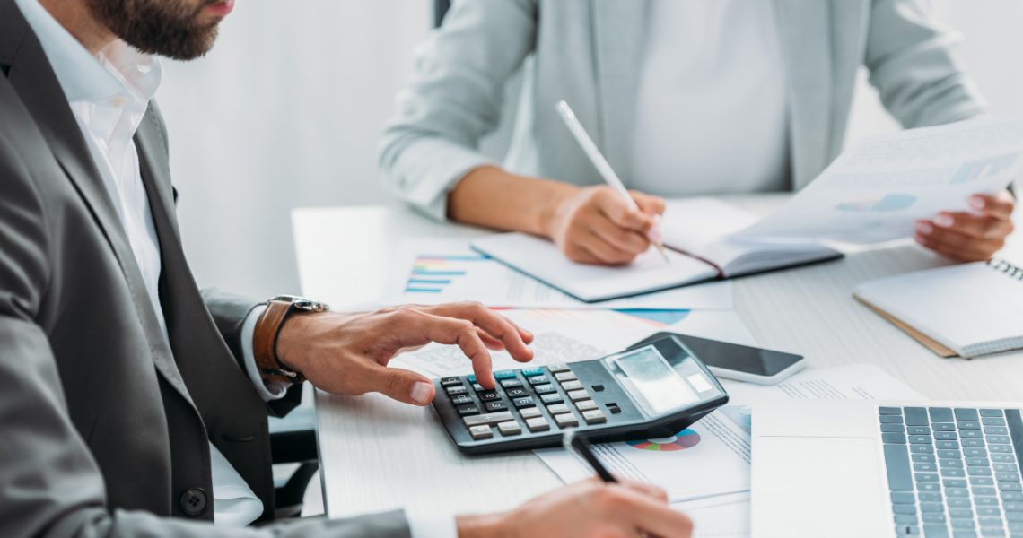 Understanding How a Business Benefits from Using a Tax, Bookkeeping & Accounting Services