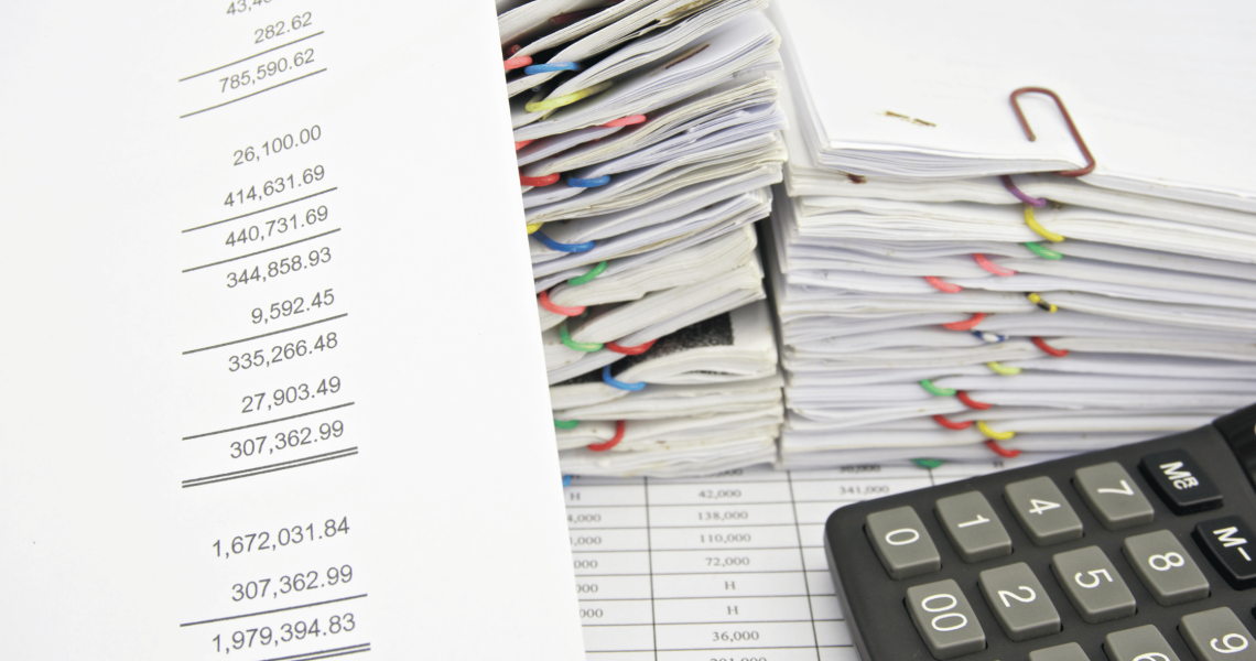 What's the Difference Between Accounting and Bookkeeping